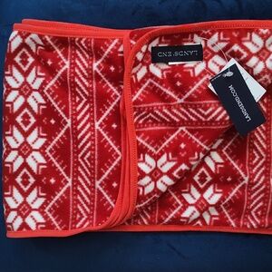Lands End new with tags fleece Antipill scarf